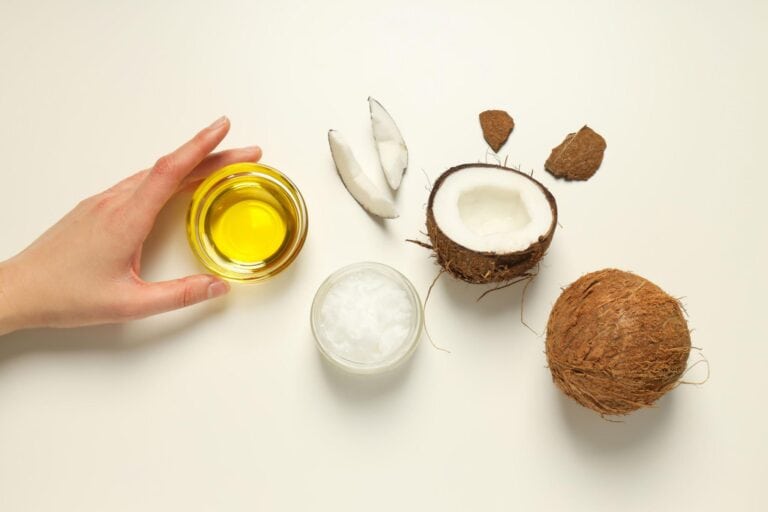 Ghee and coconut oil comparison for natural skincare routine