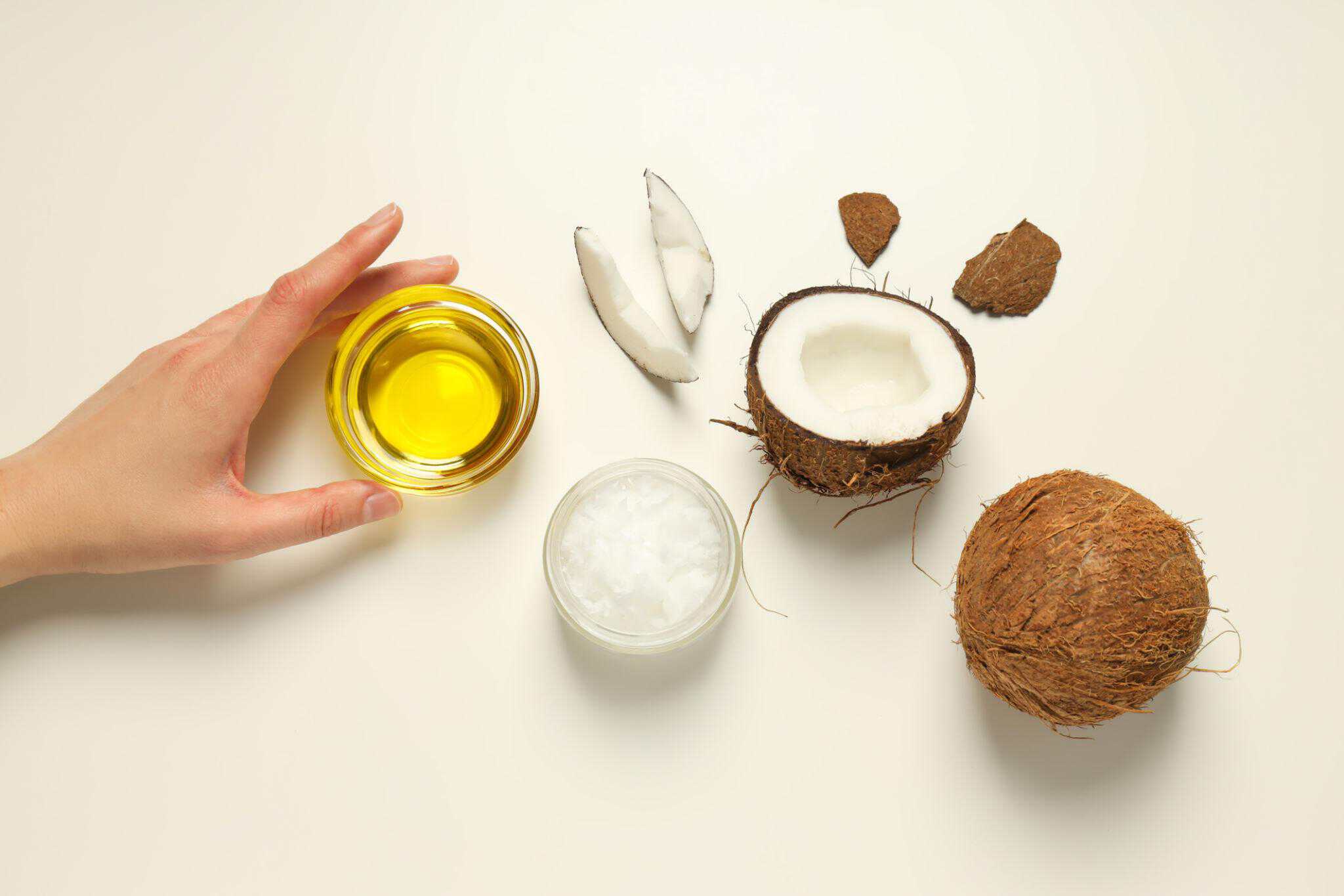 Ghee and coconut oil comparison for natural skincare routine
